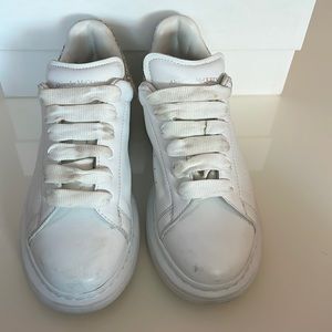 Alexander McQueen kids size eu33 sneakers